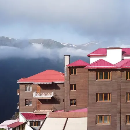 Hotell Lahza Hills 4*