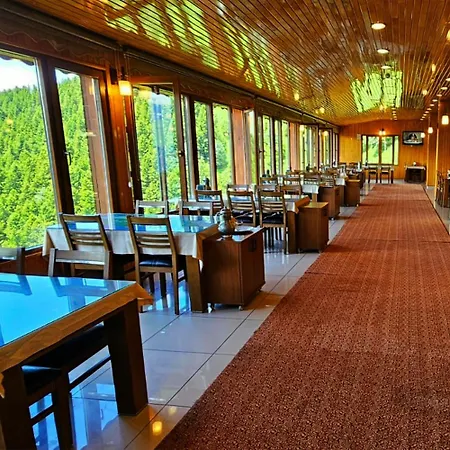 Lahza Hills Hotell 4*