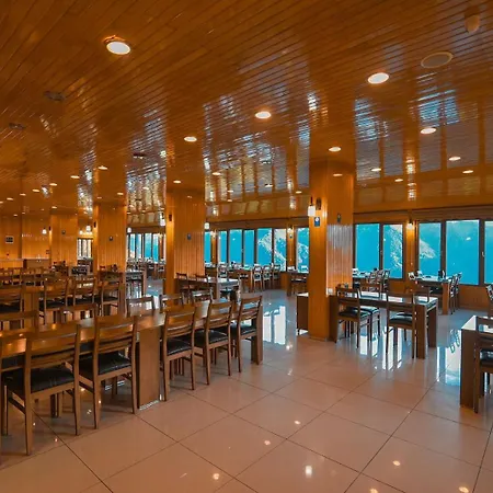 Lahza Hills 4*